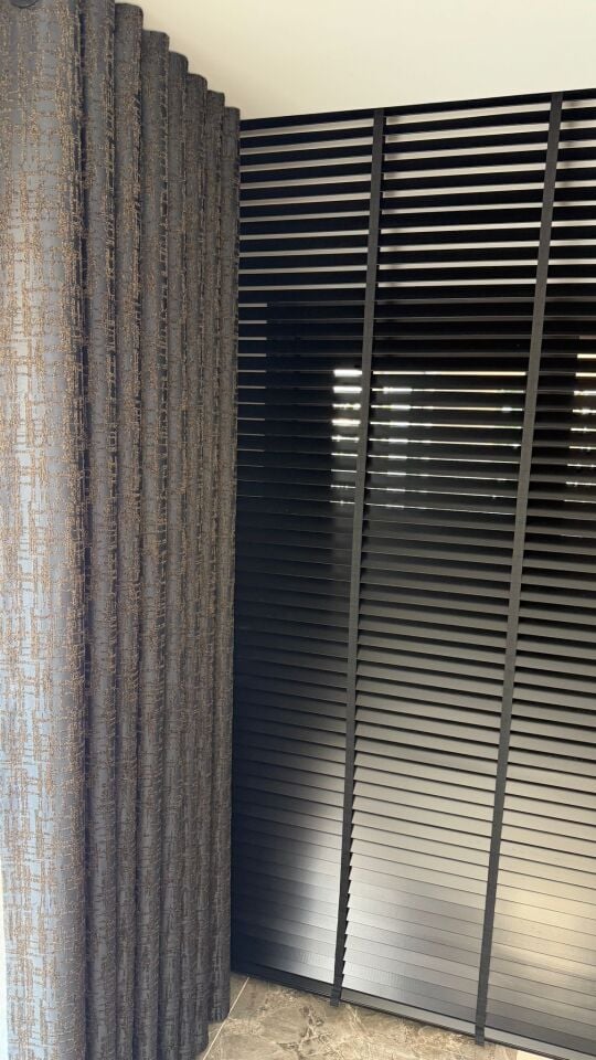 DW100 - DW200 SERİSİ - 50mm AHŞAP JALUZİ